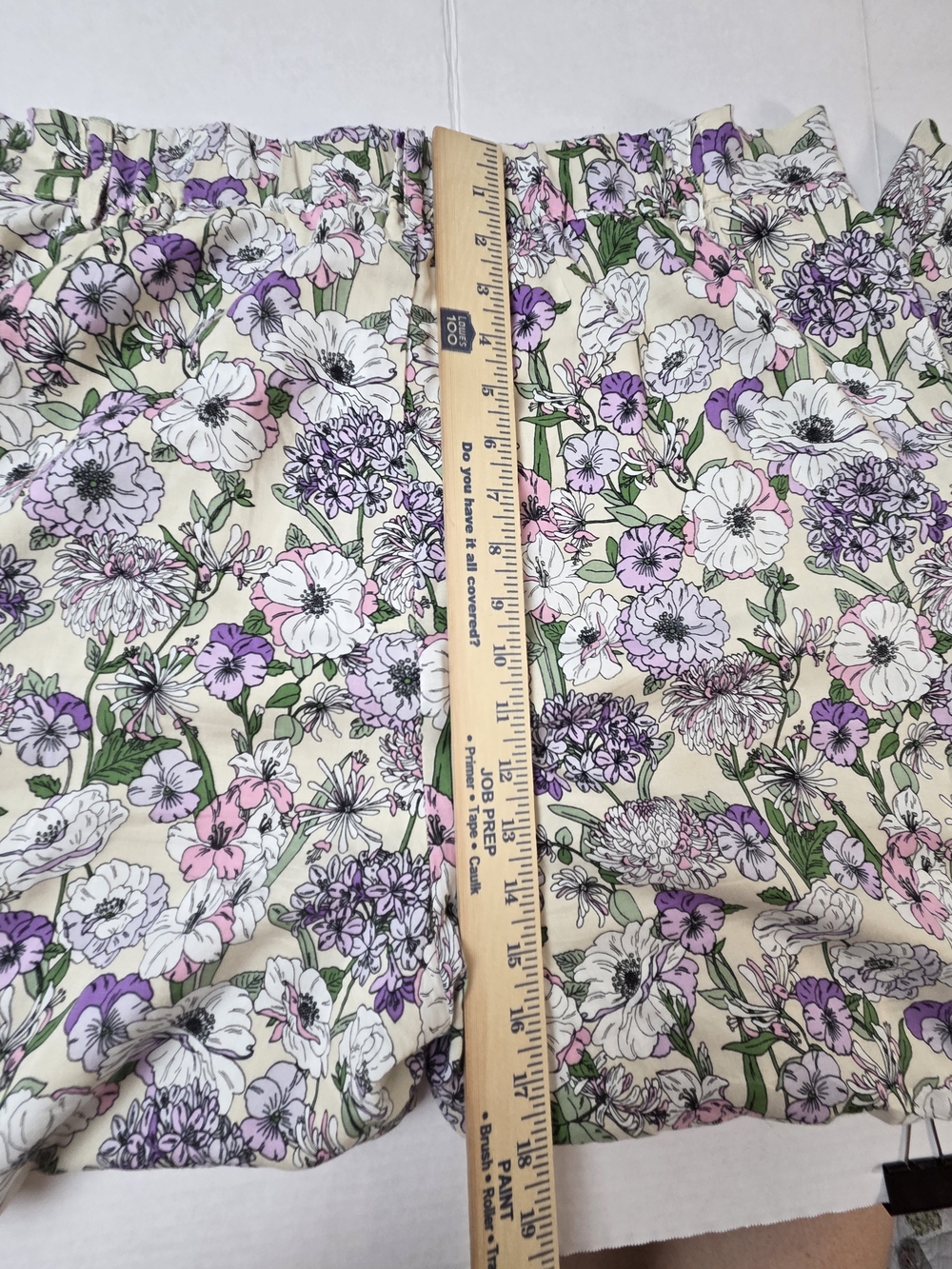 Ivy City Co Lavender & Cream Floral Cropped Wide-Leg Pants - Picture 9 of 11